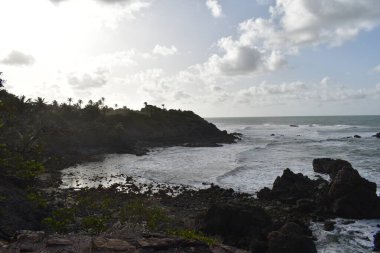 Galera Point, Toco, Trinidad ve Tobago 'dan okyanus manzarası.