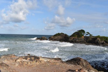 Galera Point, Toco, Trinidad ve Tobago 'dan okyanus manzarası.