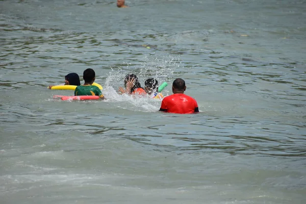 Toco Trinidad Tobago March 2022 Beachgoers Enjoy Early Morning Beach — Stock Photo, Image