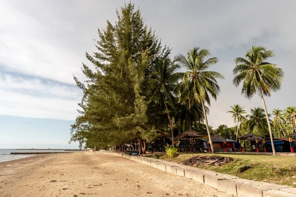 Labuan Maleisië Juni 2021 Strand Uitzicht Stad Labuan Eiland Maleisië — Stockfoto