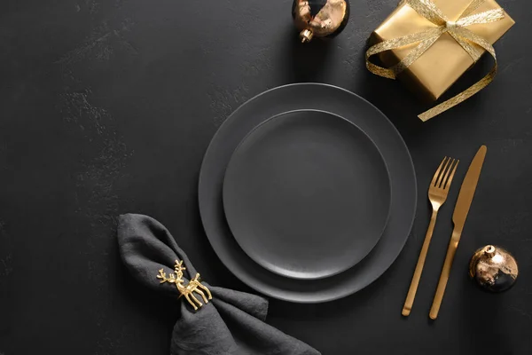 6,832 Black Gold Table Setting Royalty-Free Images, Stock Photos