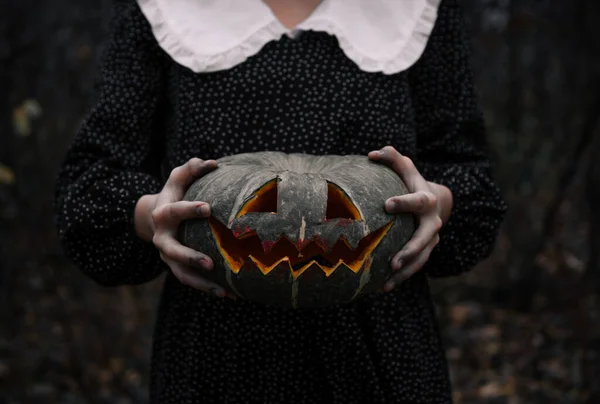 Jego Halloween.Scary Halloween.pumpkin.Horror.31 października ober.terrible.Scary Halloween — Zdjęcie stockowe