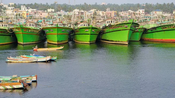 Colachel Tamilnadu Indie Prosinec 2021 Lodě Lodě Zakotvené Colachel Rybářský — Stock fotografie