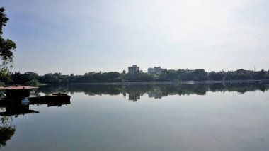 Beautiful view of Sankey tank lake. A manmade lake constructed by Col. Richard Hieram Sankey to meet the water supply demands of Bangalore along with walking and running lane.