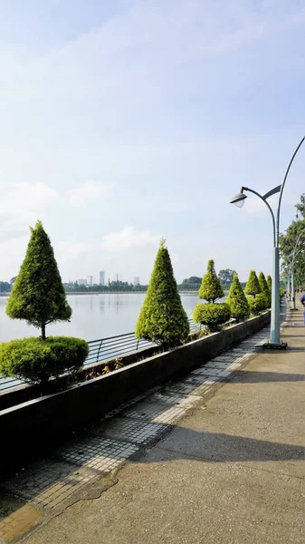 Beautiful view of Sankey tank lake. A manmade lake constructed by Col. Richard Hieram Sankey to meet the water supply demands of Bangalore along with walking and running lane.