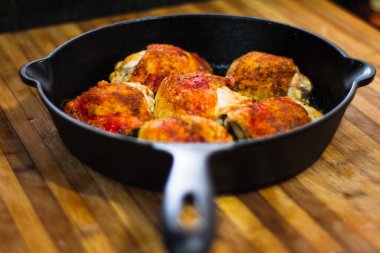 Pollo al horno listo para comer