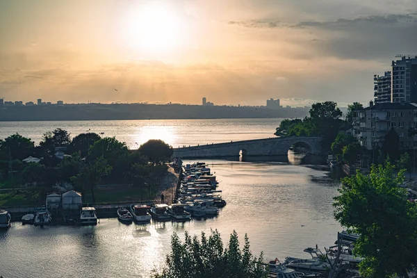 Boote Und Sonnenuntergang Yachthafen — Stockfoto