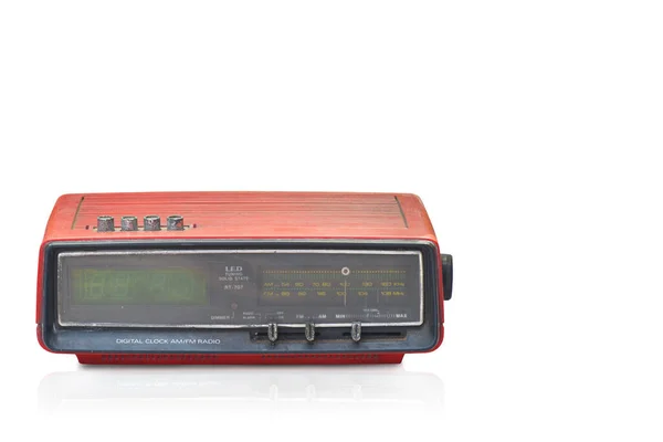 Μπροστινή Όψη Cut Παλιό Ψηφιακό Ρολόι Ραδιόφωνο Λευκό Φόντο Αντίγραφο — Φωτογραφία Αρχείου