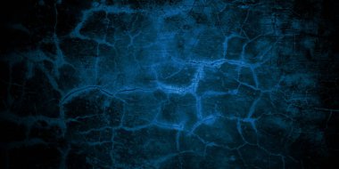 Arka plan için korkutucu koyu mavi çatlak duvar