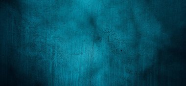 Mavi duvar arka planı. Koyu mavi duvarlar korkutucu. Çizilmiş mavi çimento