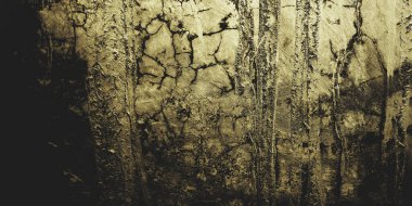 Arka plan için korkutucu karanlık çimento. Duvarlar leke ve çiziklerle dolu..