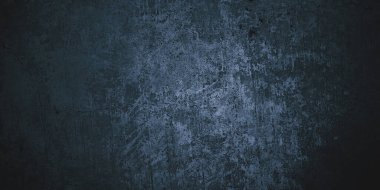 Korkunç çiziklerle dolu eski püskü beton duvarlar.