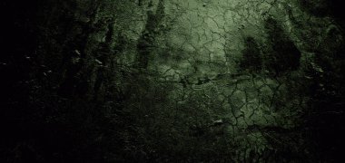 Arka plan için kirli çimento dokusu, çiziklerle dolu bir duvar. Korkunç karanlık duvar.