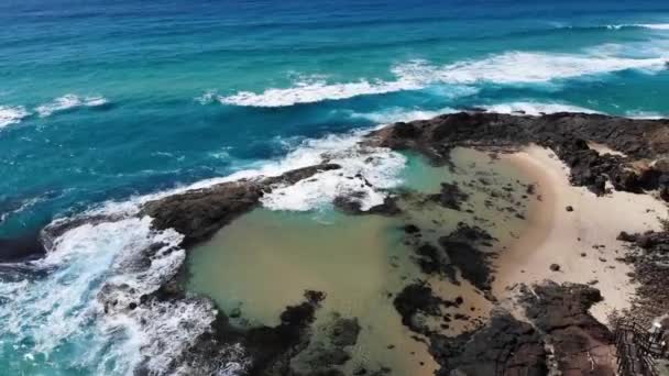 Vue Panoramique Aérienne Des Piscines Champagne Dans Île Fraser Queensland — Video