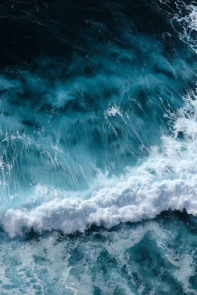 Αεροφωτογραφία Για Βράσει Κύματα Αφρό Κύματα Της Θάλασσας Συναντιούνται Κατά — Φωτογραφία Αρχείου