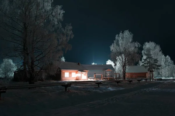 Gece vakti köy alışverişi