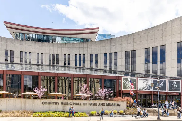 NASHVILLE, TN, ABD - 28 Mart 2021: The Country Music Hall of Fame Nashville, TN.