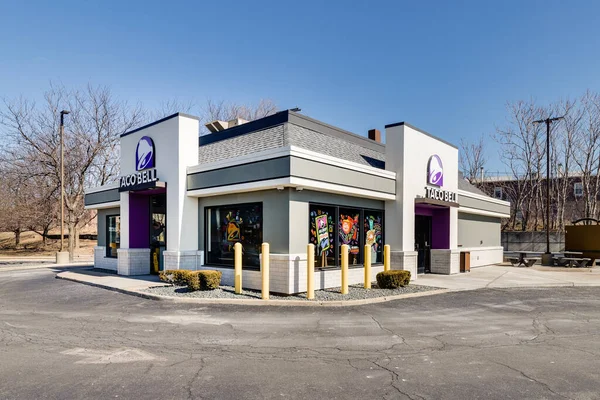 Chicago Usa März 2020 Das Äußere Eines Taco Bell Stores — Stockfoto