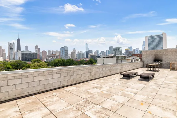 Chicago Usa Června 2020 Střešní Terasa Chicagského Činžovního Domu Výhledem — Stock fotografie