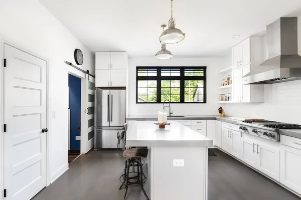 Oak Park Estados Unidos Agosto 2020 Una Cocina Elegante Renovada — Foto de Stock