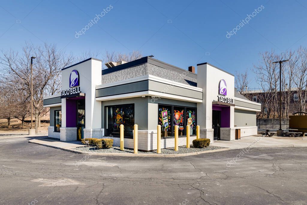 CHICAGO, IL, USA - MARCH 4, 2020: Exterior of a Taco Bell store. Taco Bell is an American fast food chain that features Mexican and Tex-Mex food and is a subsidiary of Yum! Brands, Inc.