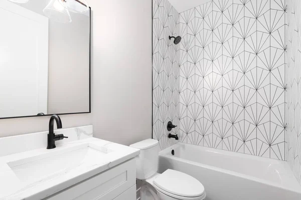 Elmhurst Usa July 2021 Beautiful Bathroom White Vanity Cabinet Counter — стоковое фото