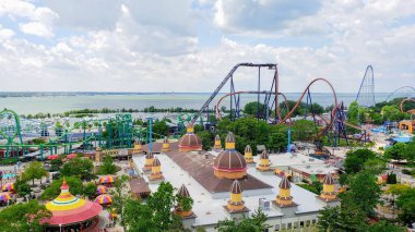 SANDUSKY, OH - 1 Haziran 2018: Cedar Point Lunaparkı ilk olarak 1870 'te inşa edildi ve 17' si lunapark olmak üzere dünyanın en iyi 72 lunaparkından biridir..
