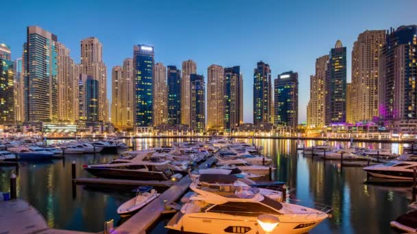 Luz Noturna Dubai Marina Rooftop Bay Panorama Timelapse Uae — Vídeo de Stock