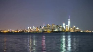 New York şehir merkezi gece lambaları, ABD 'den 4k zaman aşımı.