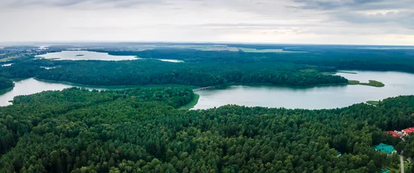 Majestátní Krajina Pořízená Dronem Letecký Pohled Sladkovodní Jezero Ostrovem Koncept — Stock fotografie