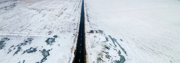 Hangi Araba Gidiyorsun Alan Kış Yolda Hava Üstten Görünüm — Stok fotoğraf