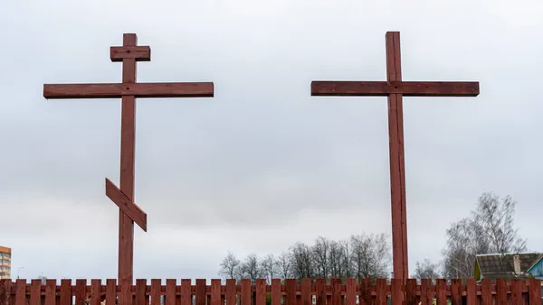 Pravoslavné Katolické Kříže Bok Boku Koncept Jednoty Víry — Stock fotografie