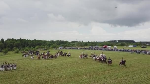 Vista Aérea Amplia Reconstrucción Batalla 1812 Ejército Ruso Ataca Los — Vídeos de Stock