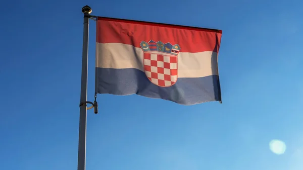 Bandera Nacional Croacia Asta Bandera Delante Del Cielo Azul Con — Foto de Stock