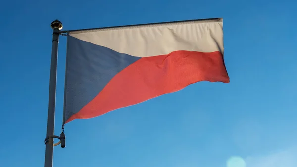 Ondeando Colorida Bandera República Checa Sobre Fondo Azul Del Cielo —  Fotos de Stock