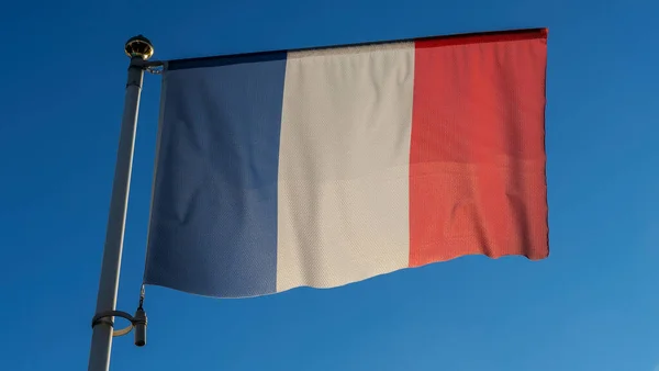 Franse Vlag Met Blauwe Lucht Zon Met Lensflare Diplomatiek Concept — Stockfoto