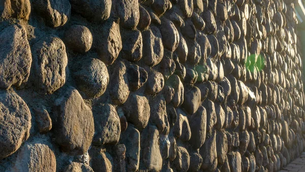 Echter Hintergrund Mit Grauen Schotter Und Sonnenstrahl Alte Ziegelmauer Einem — Stockfoto