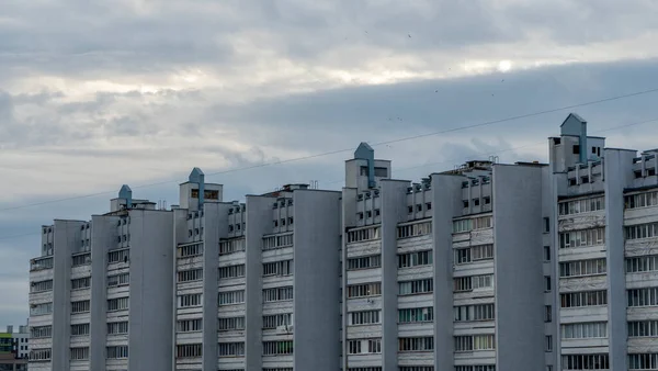 Bottom View Multi Storey Panel Residential Building Dramatic Sky Background — Stock Photo, Image
