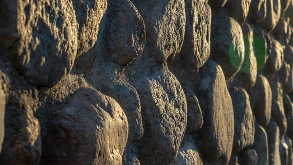 Echter Hintergrund Mit Grauen Schotter Und Sonnenstrahl Alte Ziegelmauer Einem — Stockfoto