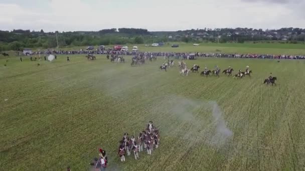 Vista Aérea Amplia Reconstrucción Batalla 1812 Ejército Ruso Ataca Los — Vídeos de Stock