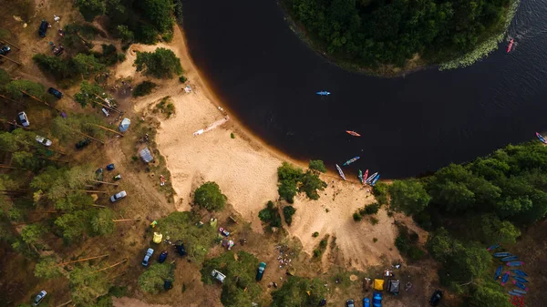 Kayaks Orilla Del Río Muelle Kayak Turístico Campamento Turístico Embarcadero —  Fotos de Stock