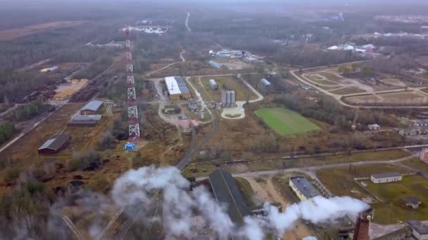 Letecký Pohled Průmyslovou Zónu Tepelnou Elektrárnu Průmyslová Zóna Městě Věž — Stock video