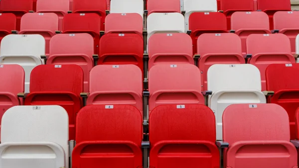 Empty Red White Plastic Seats Numbers Stadium Sport Concept — Stock Photo, Image