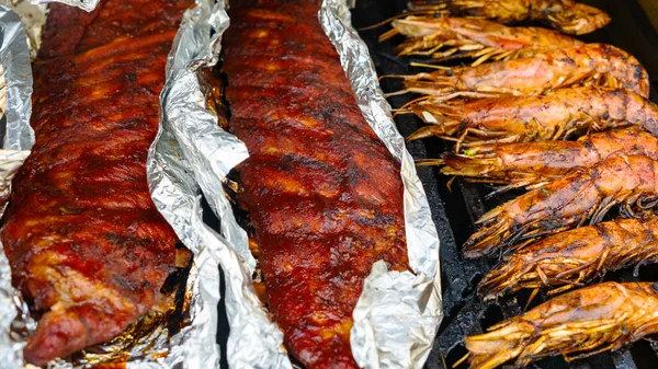 Grilled Ribeye Steak Langustine Marble Beef Closeup Spices Wooden Board — Foto de Stock