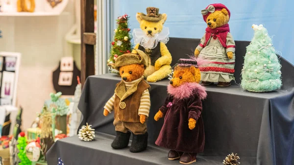 Teddy Bears Toy Family Concept Retro Old Style Handmade — стокове фото