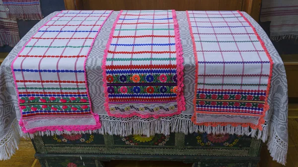 Embroidered Good Handmade Cross Stitch Ethnic Slavic Pattern Towels Ornament — стоковое фото