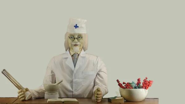 Toy Doctor Showcase Pharmacy Conceptual View — Fotografia de Stock