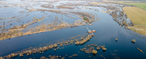 Вид Воздуха Речное Наводнение Красивый Затопленный Луг Летающие Над Красивой — стоковое фото