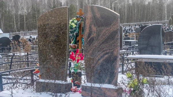 Сніг Публічному Цвинтарі Традиційне Кладовище Взимку Під Снігом Гробниця Некрополі — стокове фото