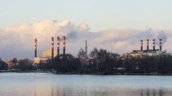 Power Station Reservoir Winter Beautiful Seaside Winter Sunset Smoking Factory — Stock Photo, Image